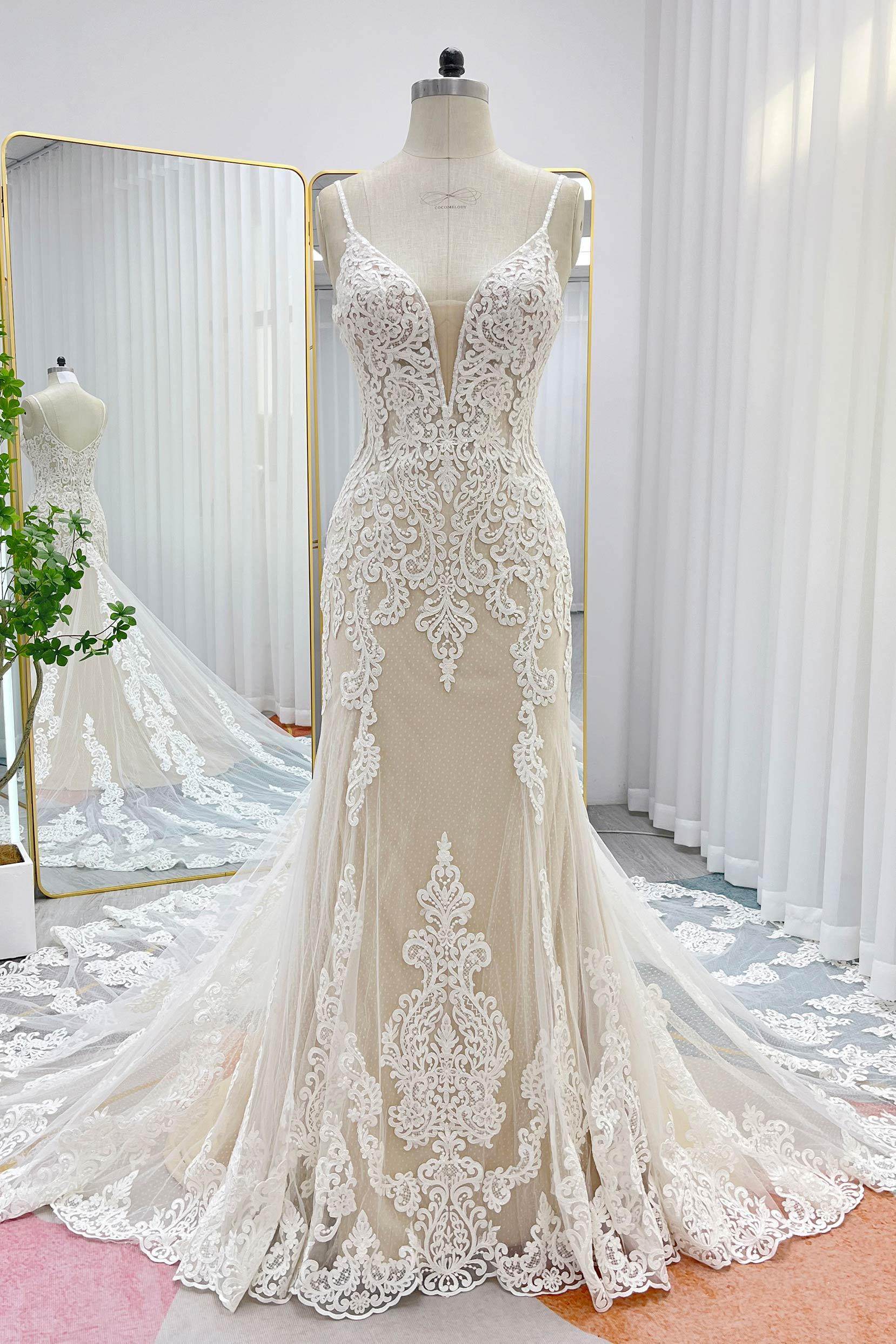 Trumpet-Mermaid Chapel Train Lace Tulle Wedding Dress CW3277 - COCOMELODY